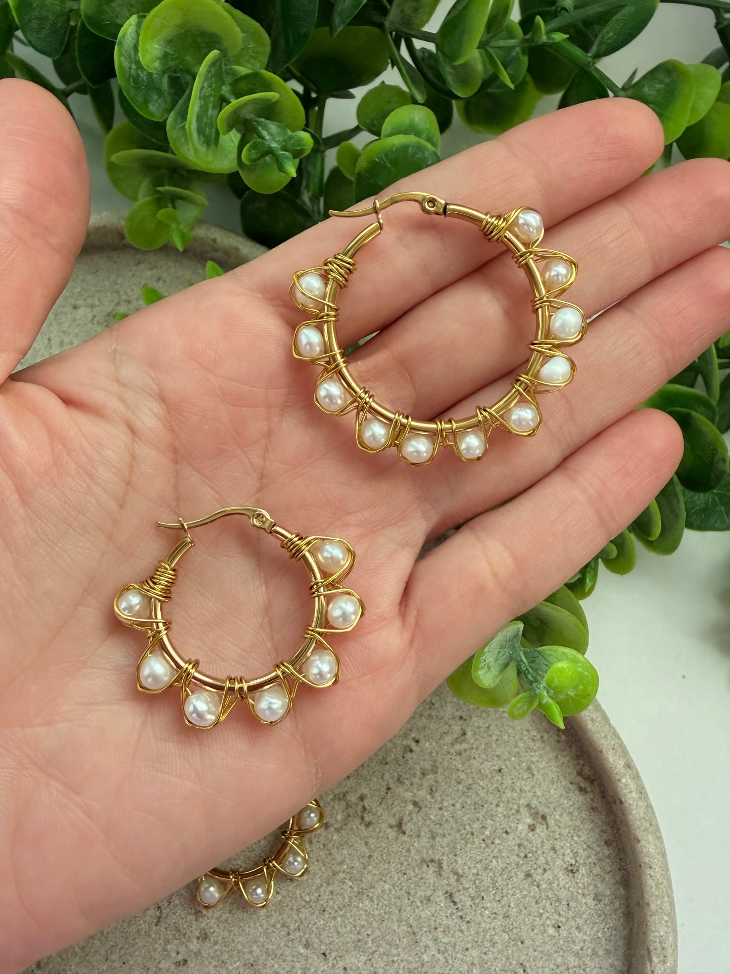 Aura Hoops