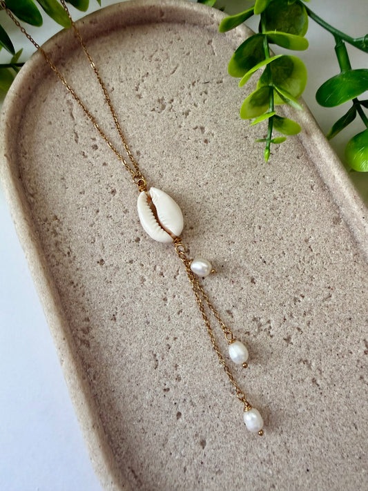 Coralia Lariat