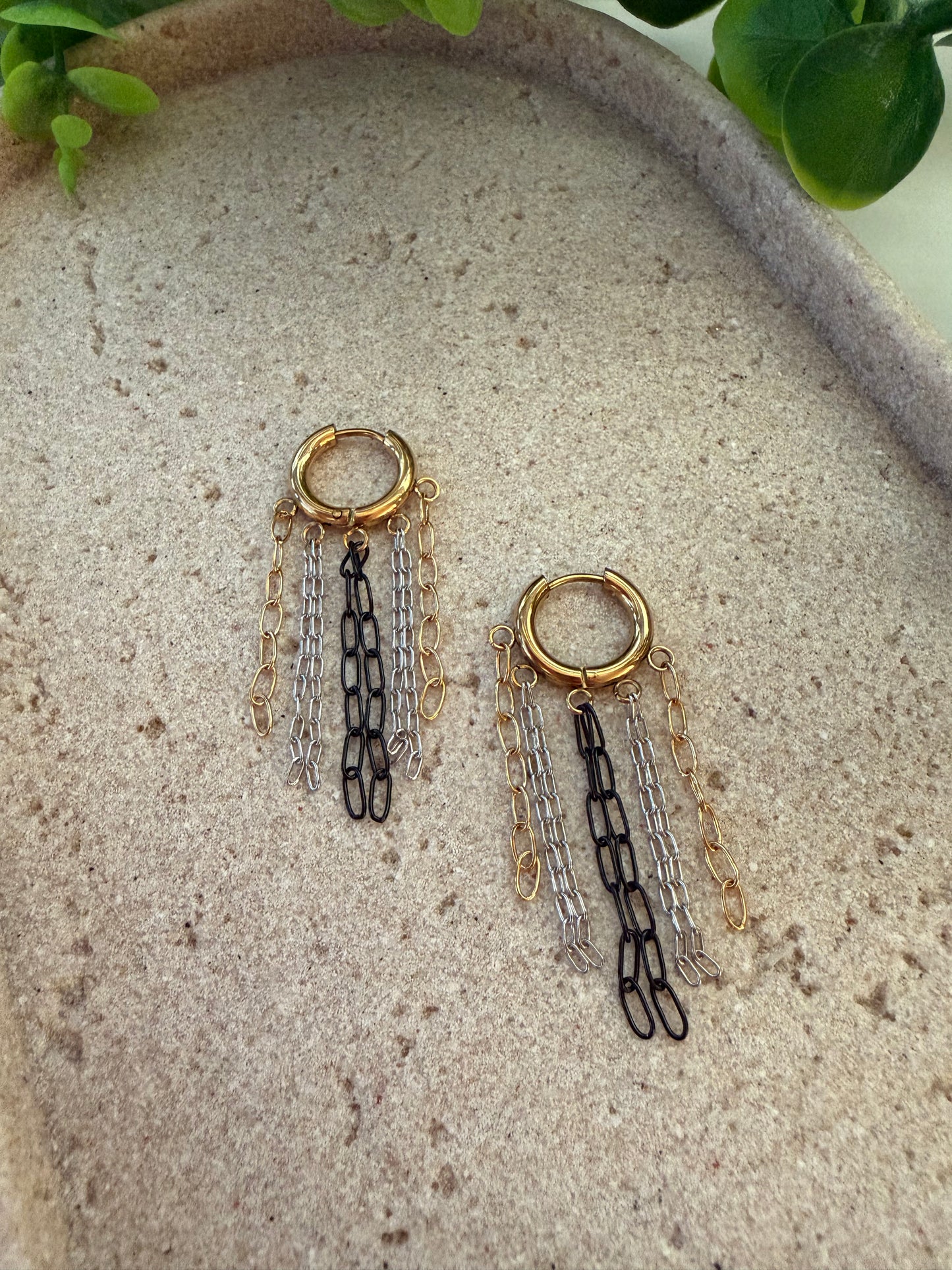 Trio Chain