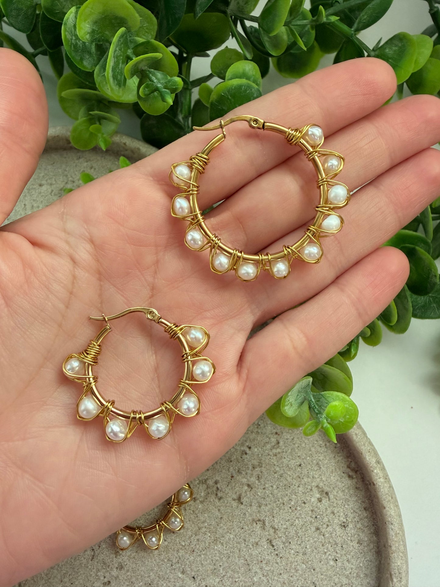 Aura Hoops